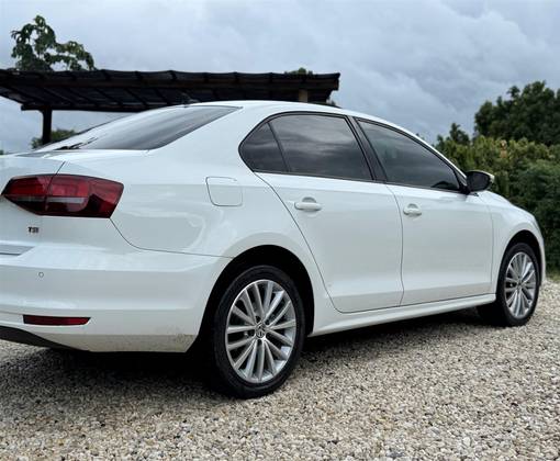 VOLKSWAGEN JETTA 1.4 16V TSI COMFORTLINE GASOLINA 4P TIPTRONIC